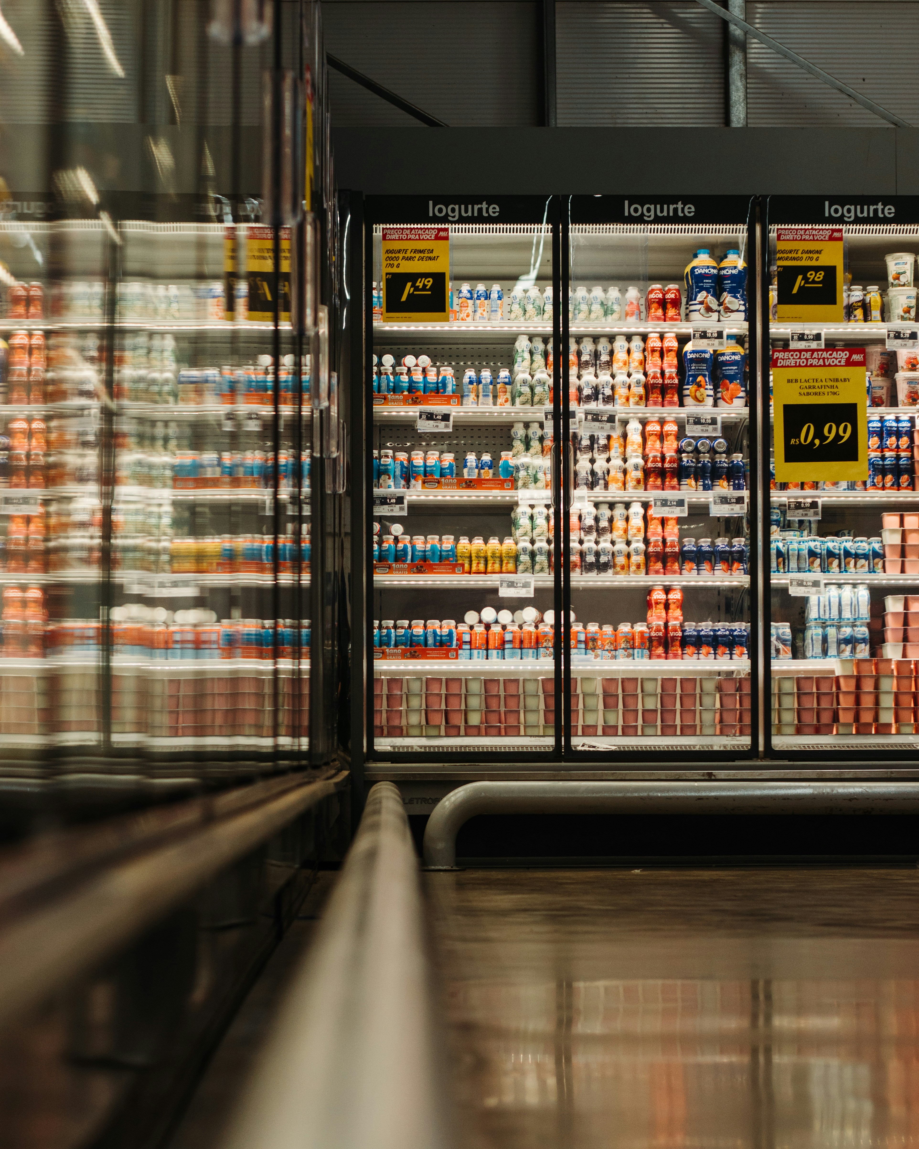 Food & Beverage